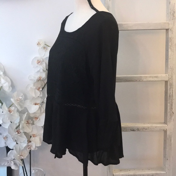 Ruffled High-Low Top With Criss Cross Back - Picture 6 of 7